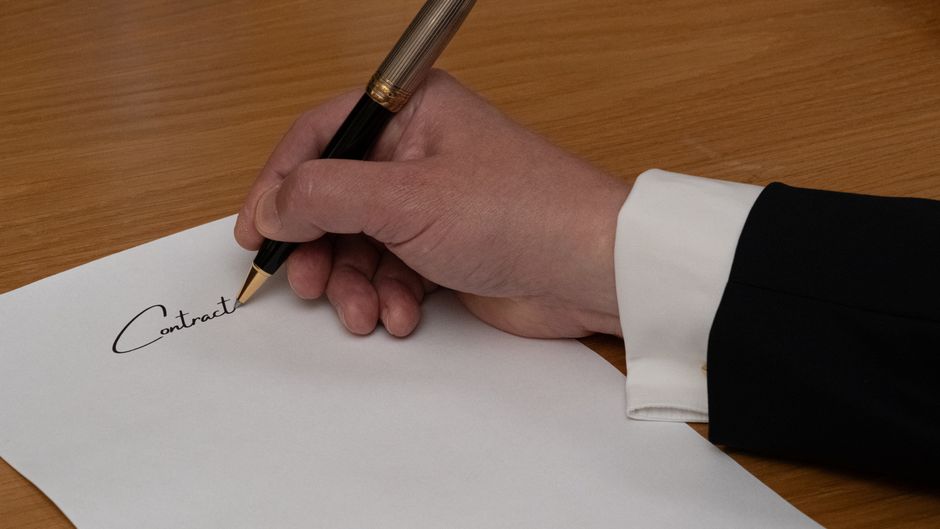 Cosigner Risks: Cosigner Basics: Risks Before You Sign a Loan